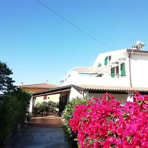 https://villa-maria-capoterra.in-sardinia.net