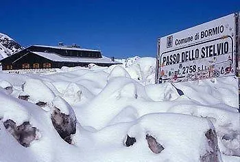 Hotel Folgore Gebirgspass Stilfser Joch Italien